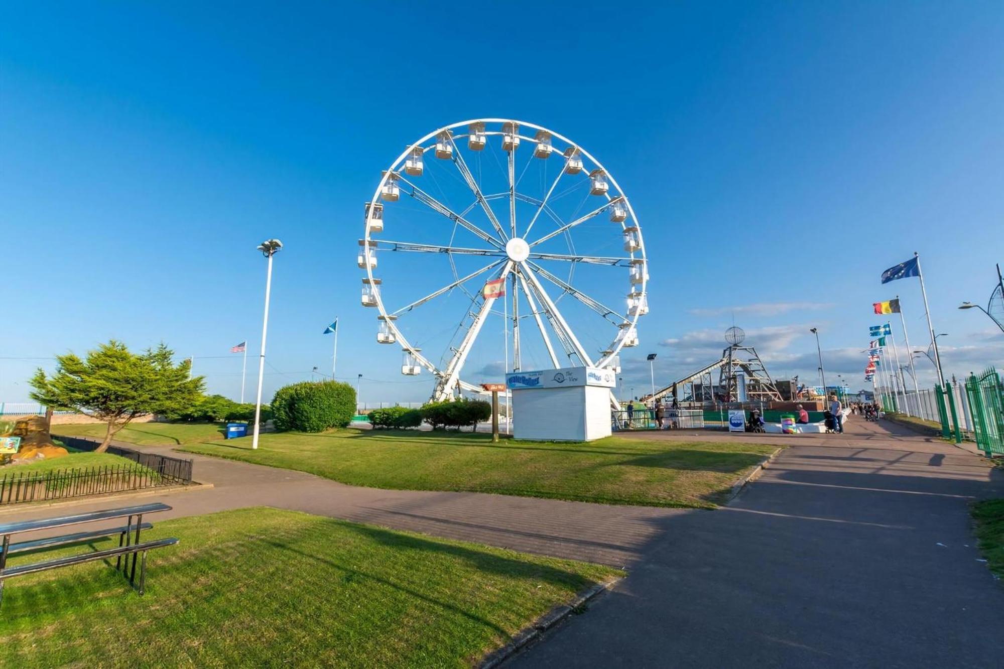 Lovely 6 Berth Caravan For Hire In Norfolk, By A Beautiful Beach! Ref 50030J Great Yarmouth Exterior photo