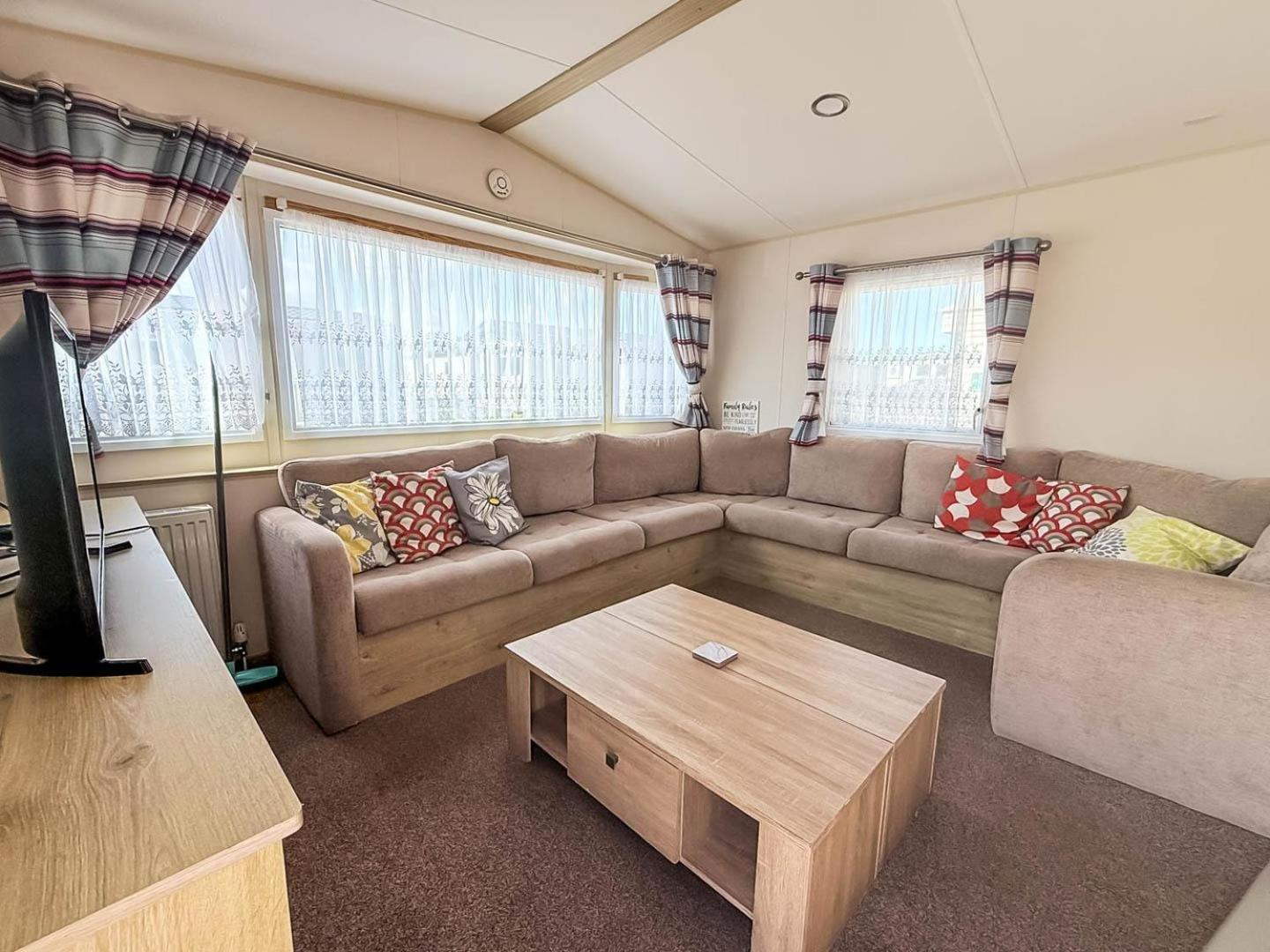 Lovely 6 Berth Caravan For Hire In Norfolk, By A Beautiful Beach! Ref 50030J Great Yarmouth Exterior photo